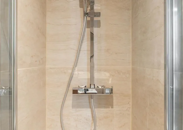 Montparnasse Deluxe باريس