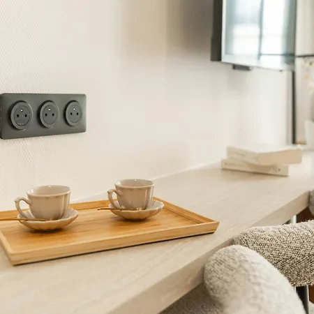 Montparnasse Deluxe *