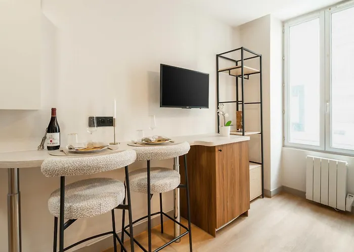 Montparnasse Deluxe * パリ